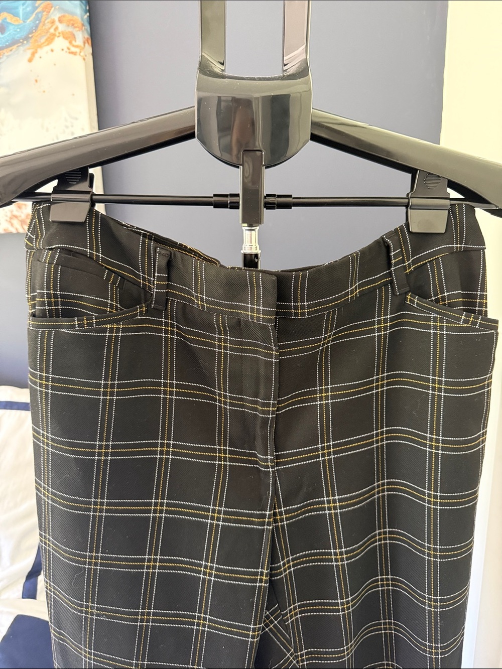 Women’s Sz8 White House Black Market Dress Pants with Yellow & White Stitching